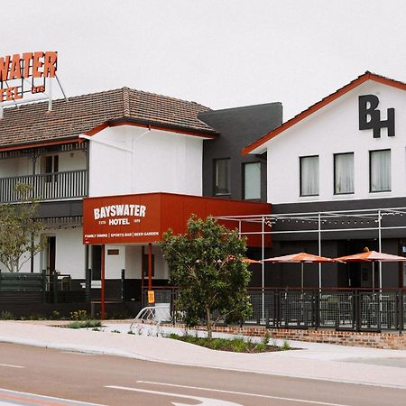 Quality Hotel Bayswater Perth Esterno foto
