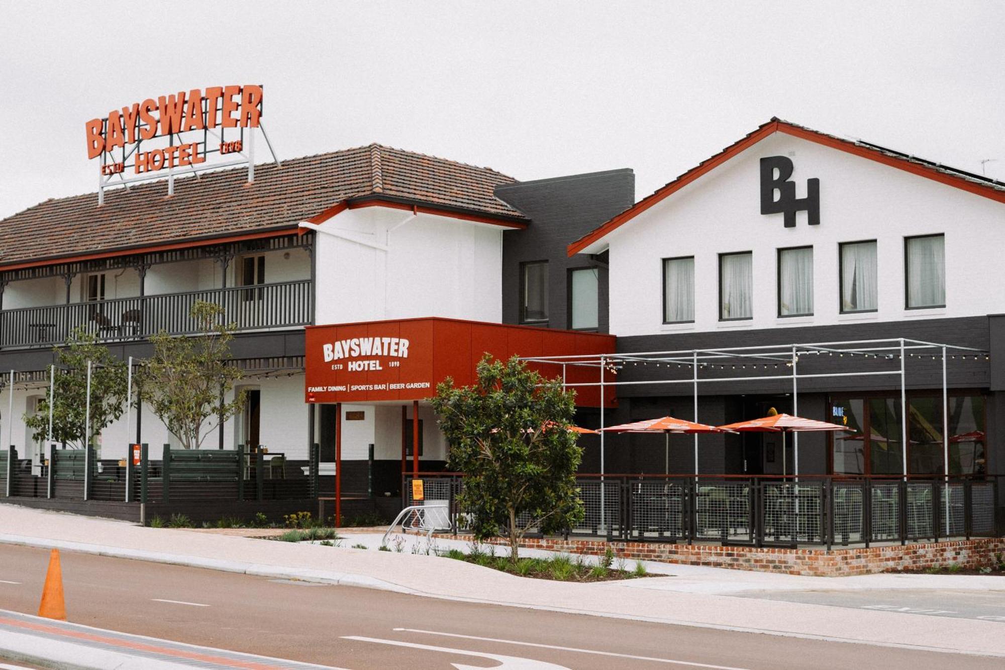 Quality Hotel Bayswater Perth Esterno foto